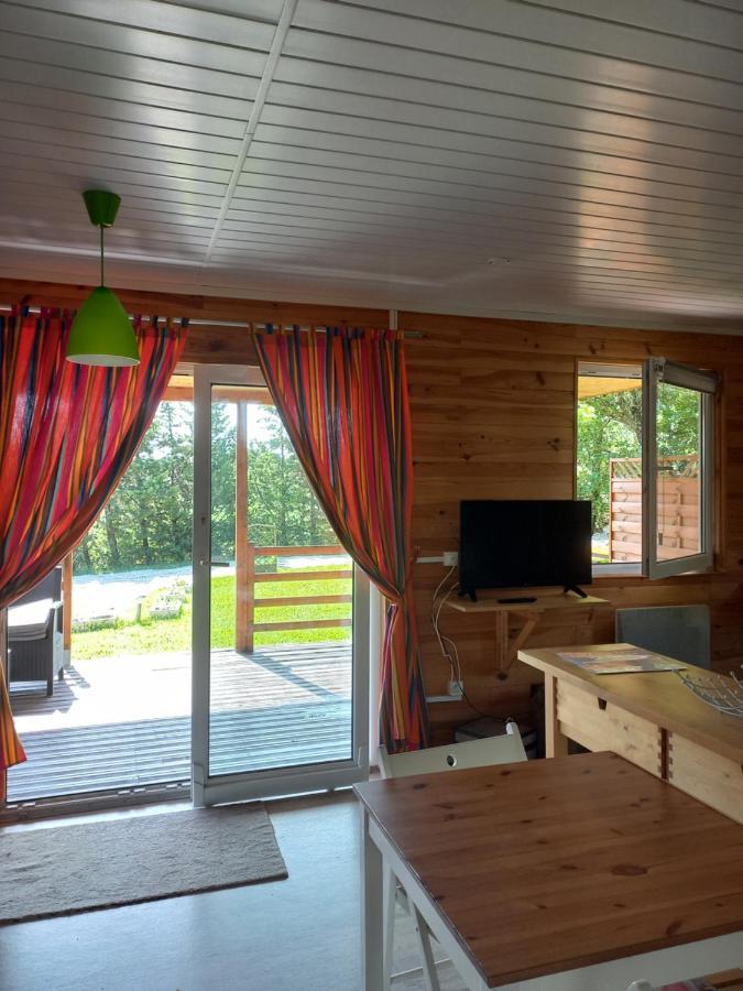 Montolieu Chalet 2 Pers. + Bebe מראה חיצוני תמונה