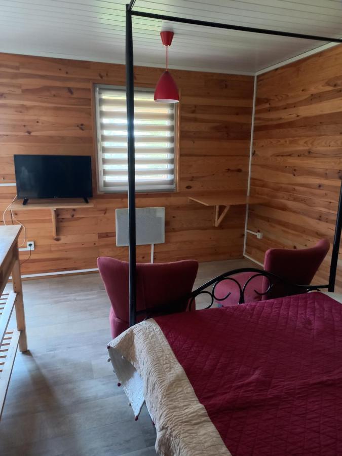 Montolieu Chalet 2 Pers. + Bebe מראה חיצוני תמונה